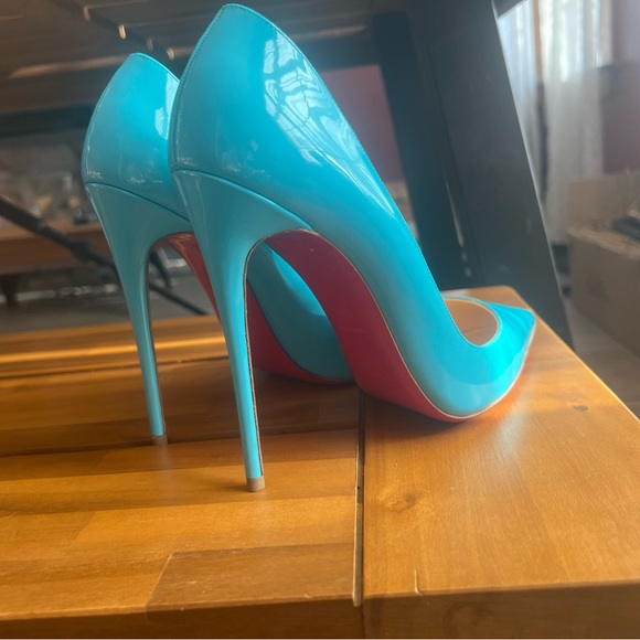 Christian Louboutin So Kate 120mm Sky Blue Patent Pumps - Picture 10 of 11